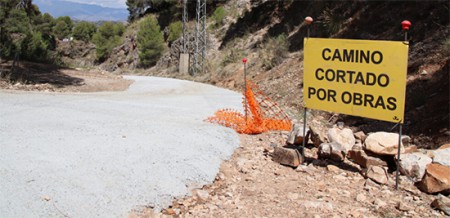 Trabajos de mejora de infraestructuras en la Sierra de Alhaurín el Grande