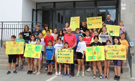 Un colegio de Cártama promueve una campaña para evitar el uso de plástico